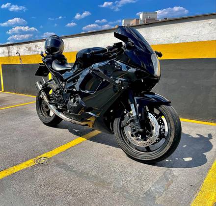 KASINSKI COMET GT 650R 